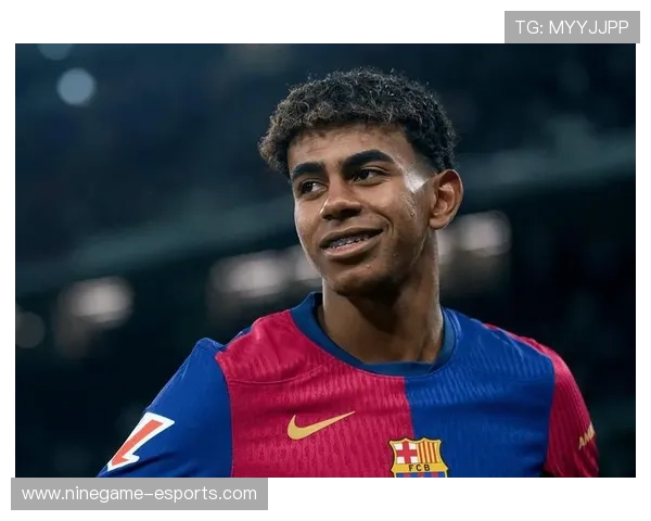 震撼感受足球球星场上高强度压迫瞬间视频集锦 震撼感受足球球星场上高强度压迫瞬间视频集锦